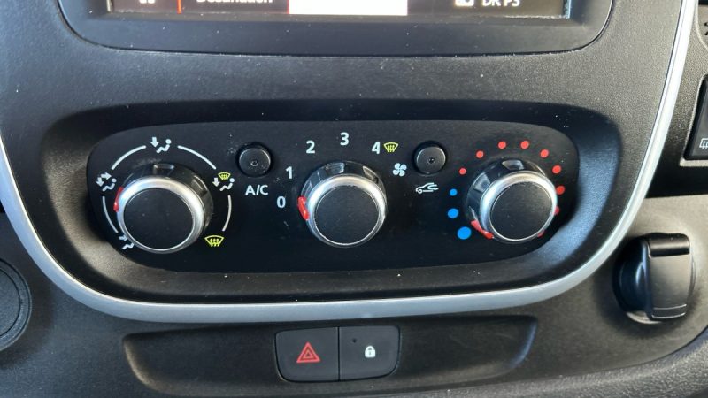 RENAULT TRAFIC L2H1 2.0 DCI 145 BVA ENERGY GRAND CONFORT