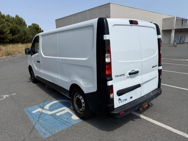 RENAULT TRAFIC L2H1 2.0 DCI 145 BVA ENERGY GRAND CONFORT