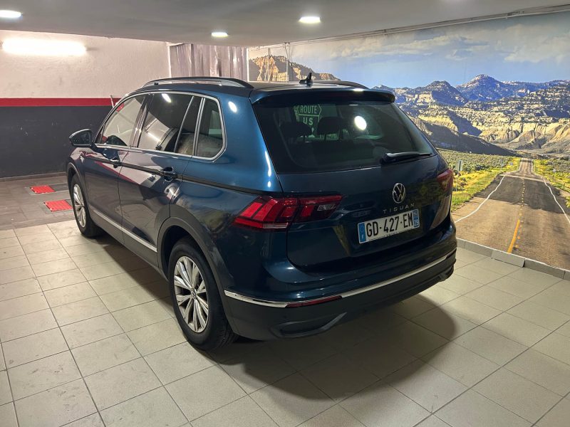 VOLKSWAGEN TIGUAN II 1.5 TSI 150 EVO DSG 11/2021 PRIX HT : 16658 € PRIX TTC : 19990€