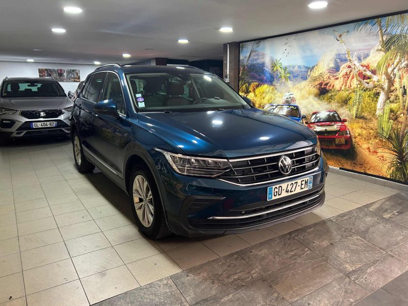 VOLKSWAGEN TIGUAN II 1.5 TSI 150 EVO DSG 11/2021 PRIX HT : 16658 € PRIX TTC : 19990€
