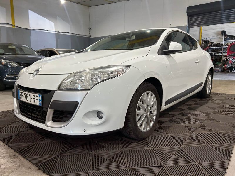 RENAULT MEGANE 3 1.5 DCI 110CH 