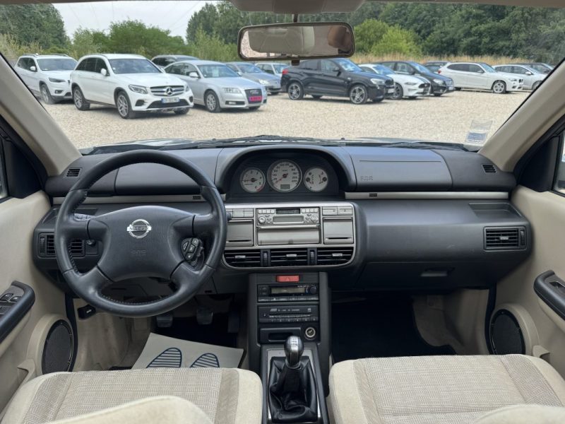 NISSAN X-TRAIL 2.2 TURBODIESEL 114 CH 4X4 2002