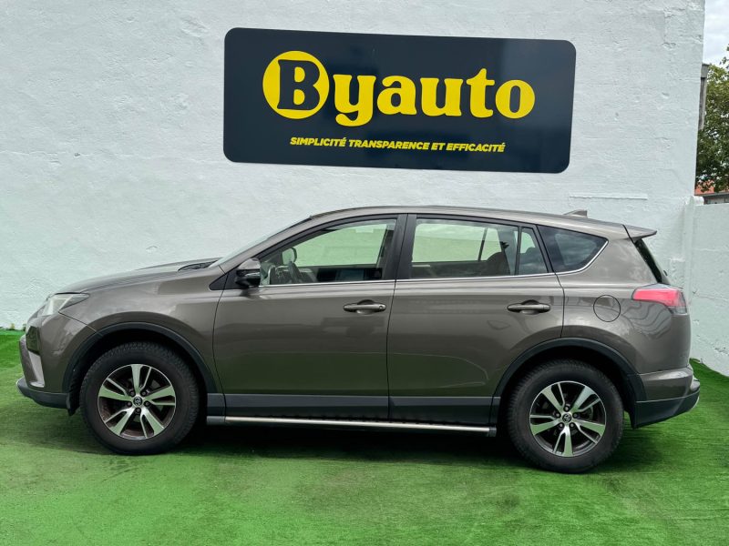 TOYOTA RAV4 143 D-4D 2WD ACTIVE/SUIVI COMPLET TOYOTA/ GARANTIE 6 MOIS