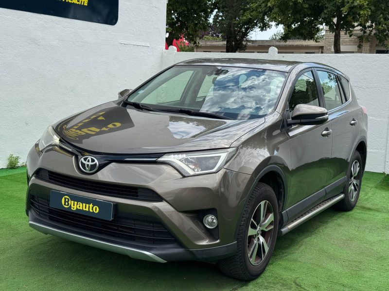 TOYOTA RAV4 143 D-4D 2WD ACTIVE/SUIVI COMPLET TOYOTA/ GARANTIE 6 MOIS