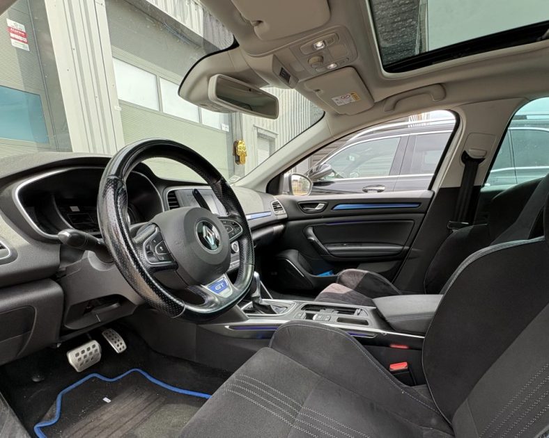 Renault Mégane IV 1.6 dCi 165ch GT EDC 2018 — Caméra de recul - Toit ouvrant - GARANTIE 6 MOIS