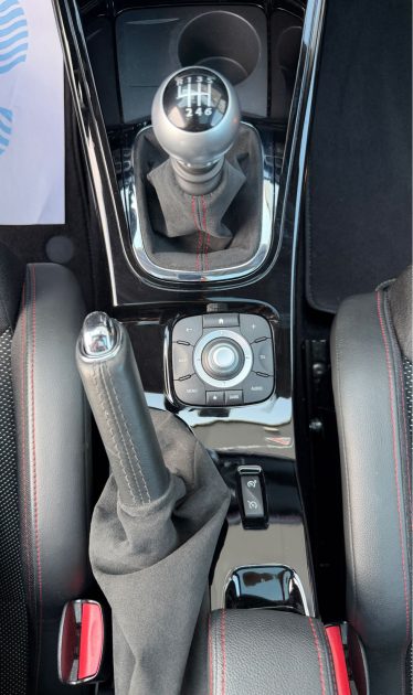 RENAULT MEGANE RS-  2.0i - 265 ch - CUP - GARANTIE 3 MOIS 