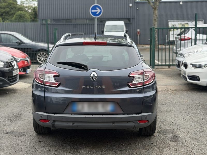 RENAULT MEGANE III 1.5 DCI 110 cv - GARANTIE 12 mois-  Limited