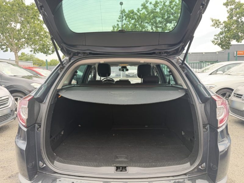 RENAULT MEGANE III 1.5 DCI 110 cv - GARANTIE 12 mois-  Limited