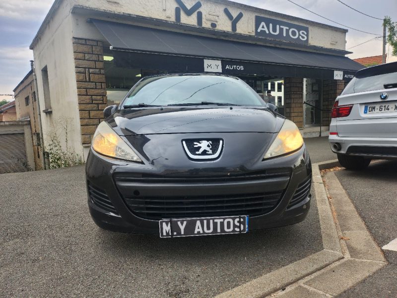 PEUGEOT 207 1.4L i 73 ch
