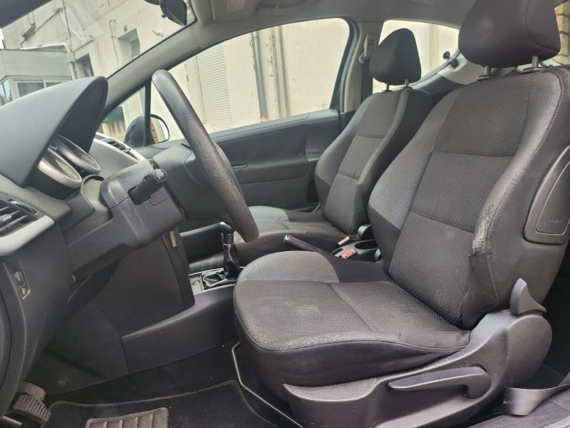PEUGEOT 207 1.4L i 73 ch