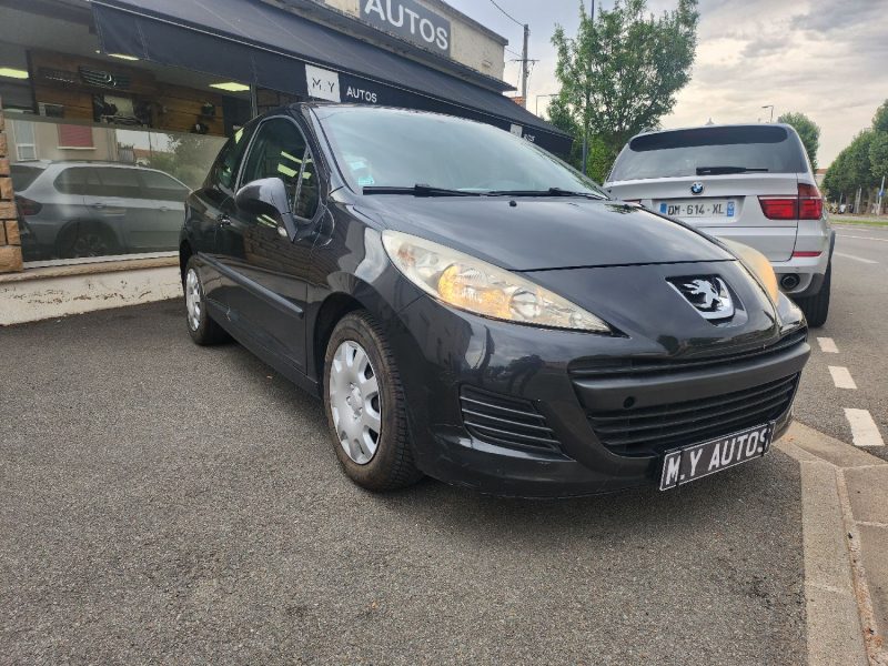 PEUGEOT 207 1.4L i 73 ch
