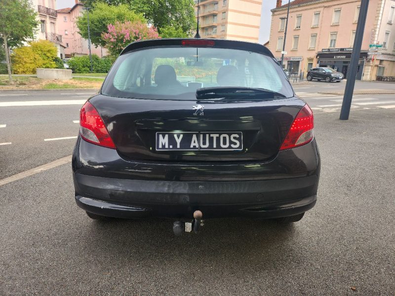 PEUGEOT 207 1.4L i 73 ch