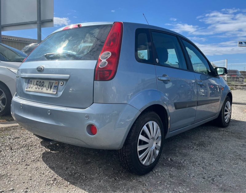 Ford Fiesta 1.4i Boite Auto