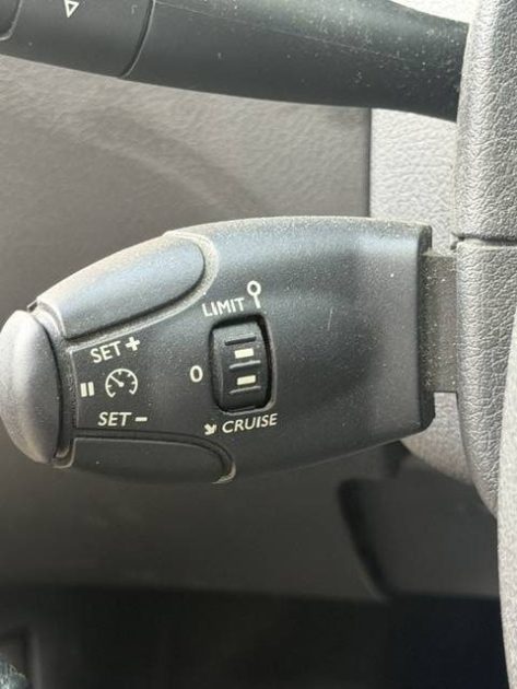 PEUGEOT 207 CC 1.6 ROLAND GARROS 2013 - 59 999Kms - Climatisation - Premier Main - SUIVIT PEUGEOT