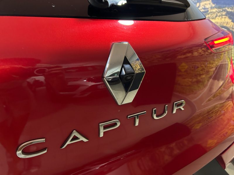 RENAULT CAPTUR 2 1.0 TCE 90 RIVE GAUCHE 04/2024 PRIX HT : 11990 €  PRIX TTC : 14388 €