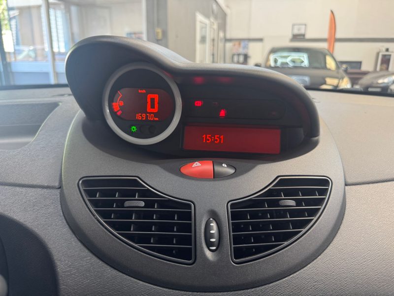 RENAULT TWINGO II GARANTIE 12 MOIS 1.2 LEV 75ch YAHOO! ECO2 1ERE MAIN 16000KMS HISTORIQUE COMPLET 