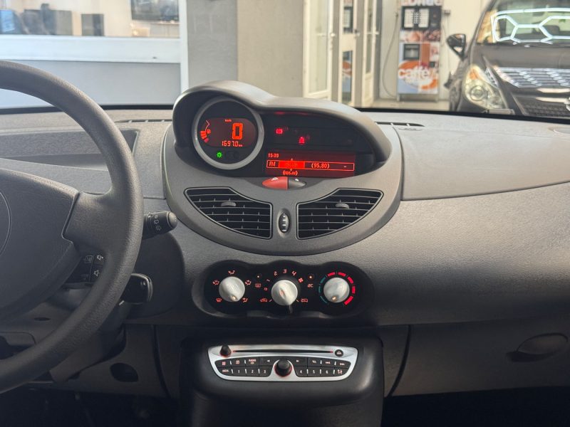 RENAULT TWINGO II GARANTIE 12 MOIS 1.2 LEV 75ch YAHOO! ECO2 1ERE MAIN 16000KMS HISTORIQUE COMPLET 