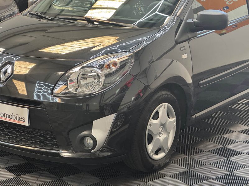 RENAULT TWINGO II GARANTIE 12 MOIS 1.2 LEV 75ch YAHOO! ECO2 1ERE MAIN 16000KMS HISTORIQUE COMPLET 