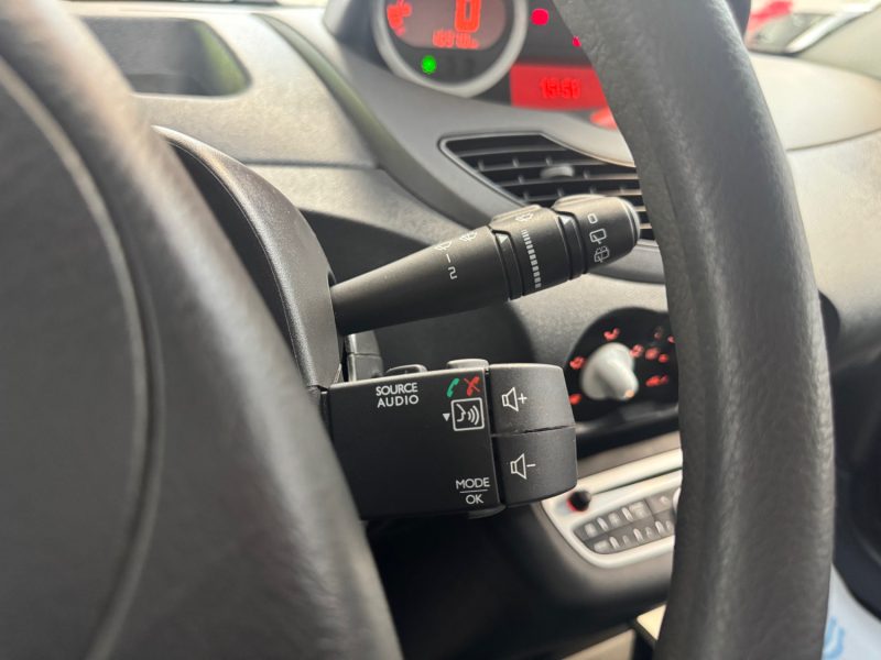 RENAULT TWINGO II GARANTIE 12 MOIS 1.2 LEV 75ch YAHOO! ECO2 1ERE MAIN 16000KMS HISTORIQUE COMPLET 