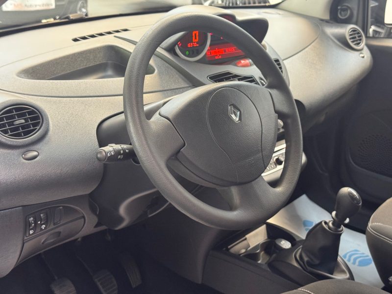 RENAULT TWINGO II GARANTIE 12 MOIS 1.2 LEV 75ch YAHOO! ECO2 1ERE MAIN 16000KMS HISTORIQUE COMPLET 