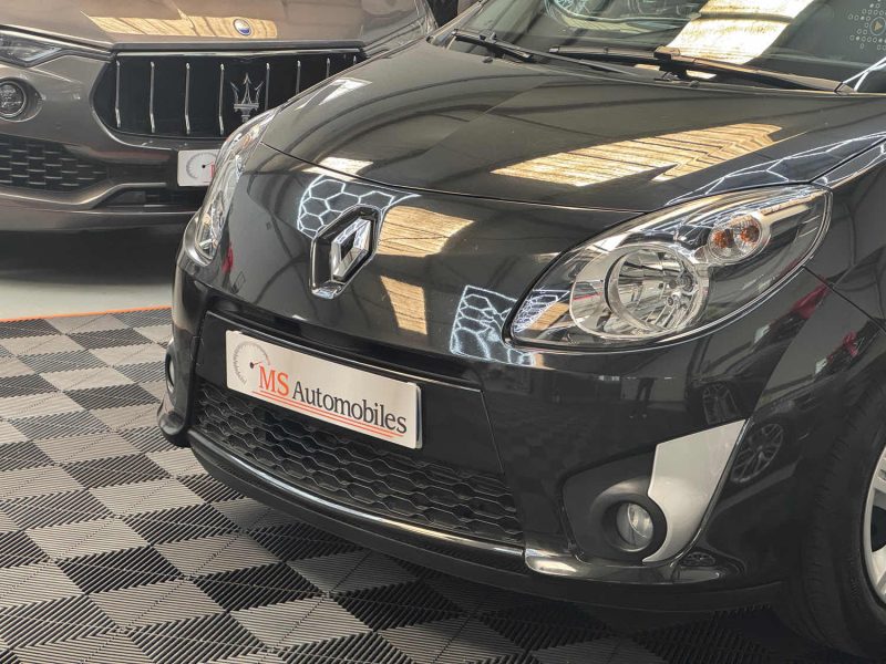 RENAULT TWINGO II GARANTIE 12 MOIS 1.2 LEV 75ch YAHOO! ECO2 1ERE MAIN 16000KMS HISTORIQUE COMPLET 