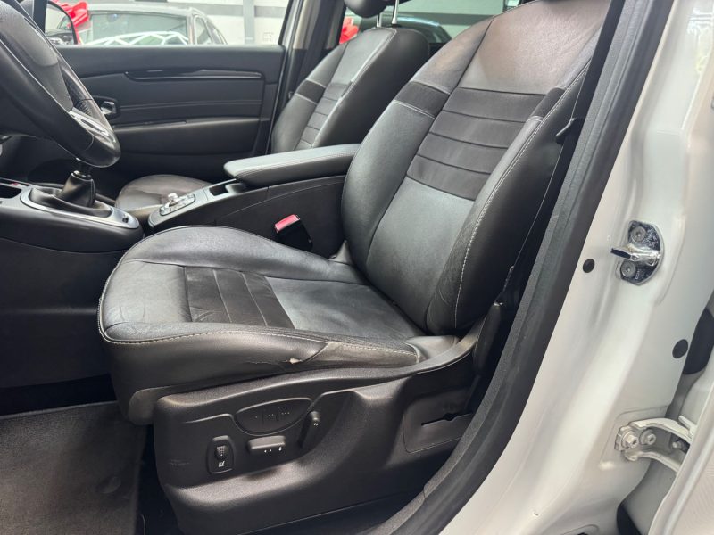 RENAULT GRAND SCENIC III GARANTIE 12 MOIS 1.6 DCI 130ch ENERGY LOUNGE 7PLACES HISTORIQUE COMPLET🇨🇵