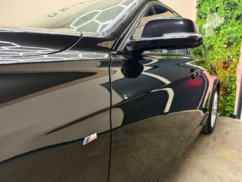B.M.W. SERIE 3 318D 2.0 150 M SPORT BVA 2017