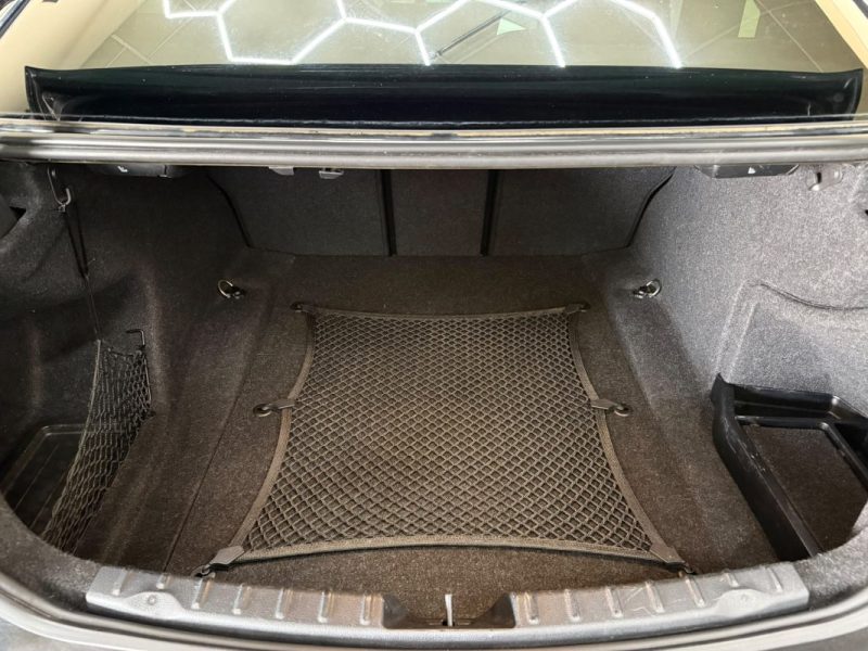 B.M.W. SERIE 3 318D 2.0 150 M SPORT BVA 2017
