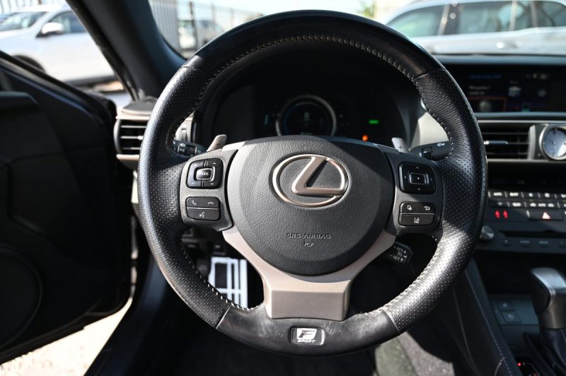 LEXUS RC 300H F-SPORT 2016