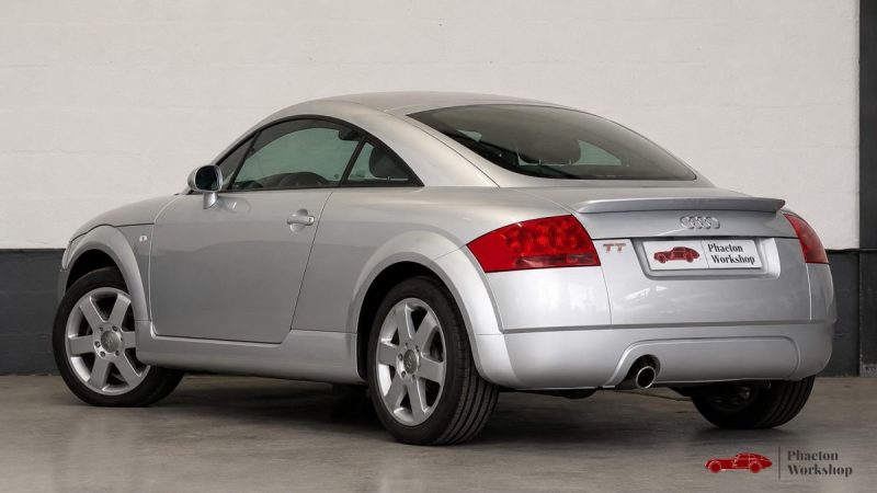 Audi TT 1.8T 180 ch – Carnet complet – Historique exceptionnel