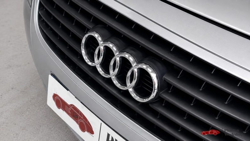Audi TT 1.8T 180 ch – Carnet complet – Historique exceptionnel