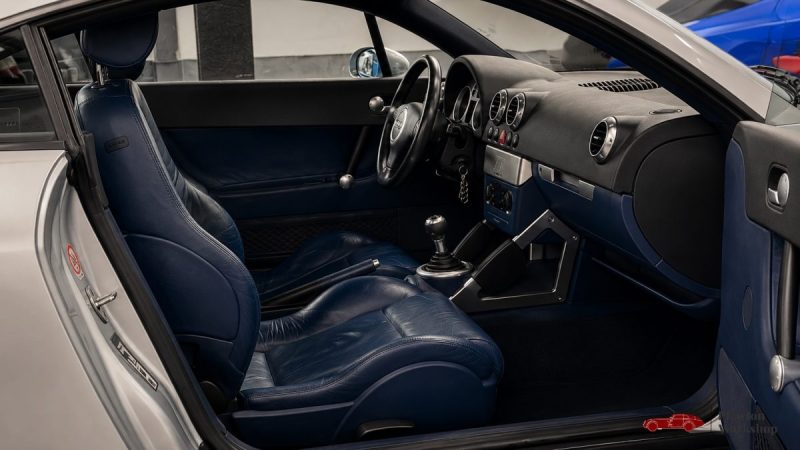 Audi TT 1.8T 180 ch – Carnet complet – Historique exceptionnel