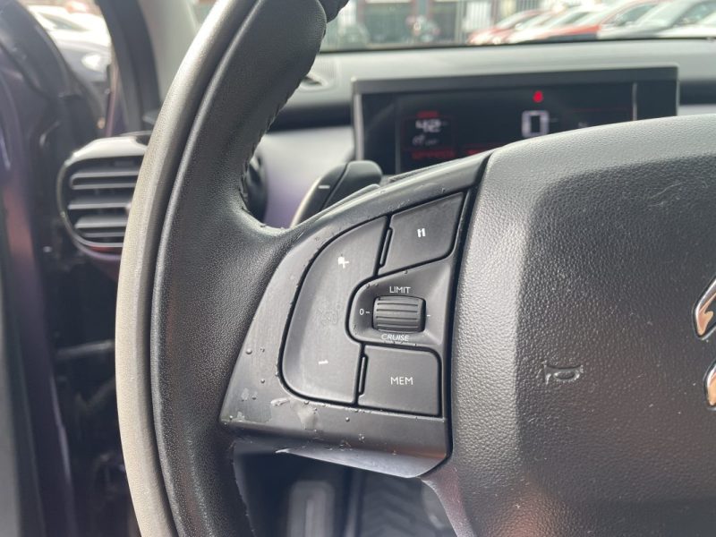 CITROEN C4 CACTUS 1.2L  82CV   GARANTIE 3/12 MOIS 2015