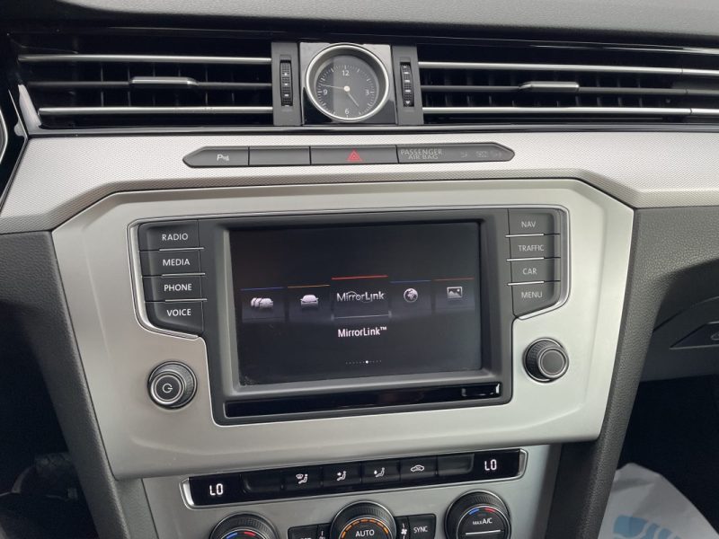 VOLKSWAGEN PASSAT 8 SW 2.0 TDI 150 CONFORTLINE DSG 2014