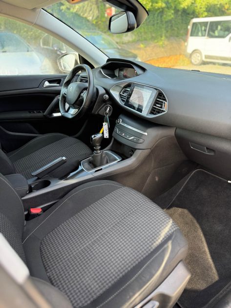 PEUGEOT 308 II 1.5 BLUE HDI 100 ALLURE 2020