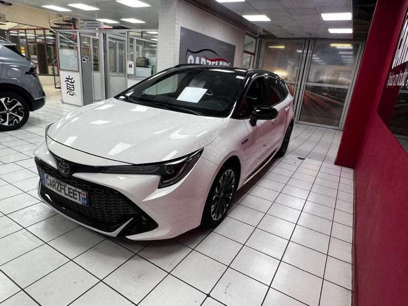 TOYOTA COROLLA TOURING SPORTS HYBRIDE 1.8 GR SPORT 122cv/1 ERE MAIN/TVA RECUPERABLE