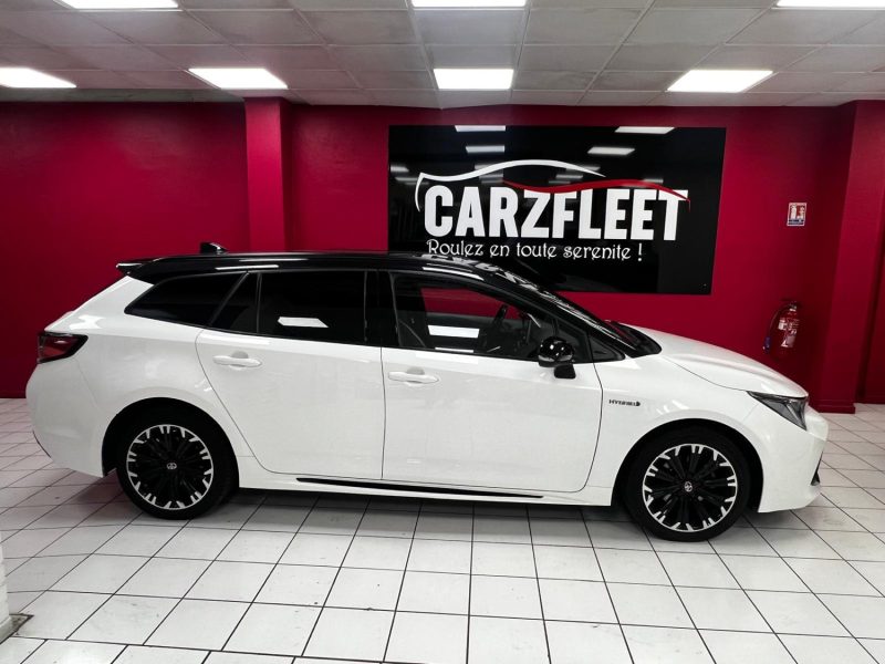 TOYOTA COROLLA TOURING SPORTS HYBRIDE 1.8 GR SPORT 122cv/1 ERE MAIN/TVA RECUPERABLE
