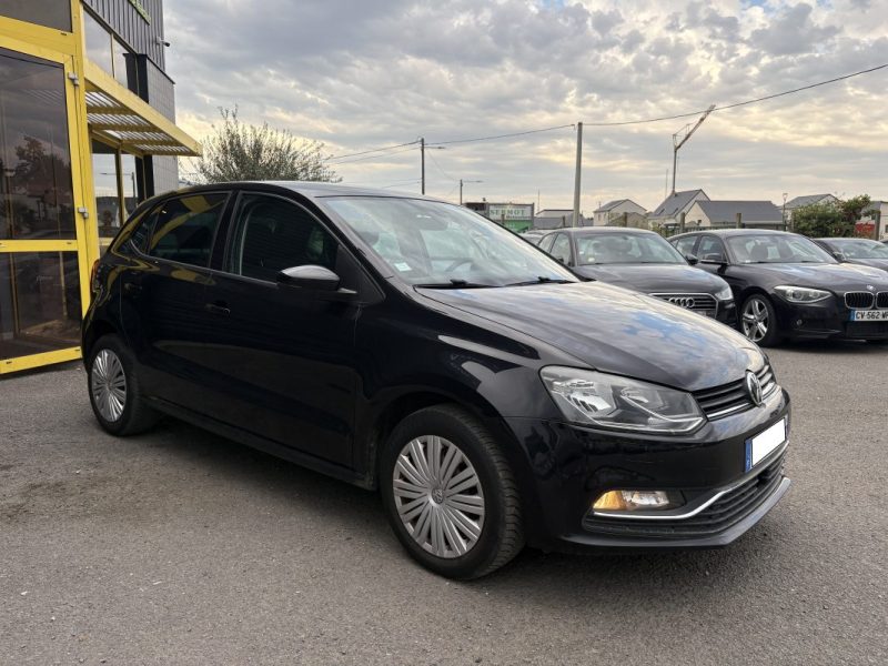 VOLKSWAGEN POLO 1.2 TSI 90 CONFORTLINE 2016