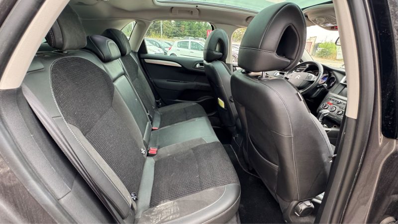 CITROEN C4 1.2 PURE TECH 130 SHINE EAT 2016