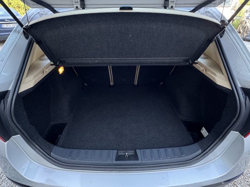 BMW X1 2.0 D SDRIVE18D 143Ch PACK LUXE 1ER MAIN GARANTIE 6 MOIS