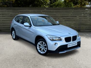 BMW X1 2.0 D SDRIVE18D 143Ch PACK LUXE 1ER MAIN GARANTIE 6 MOIS