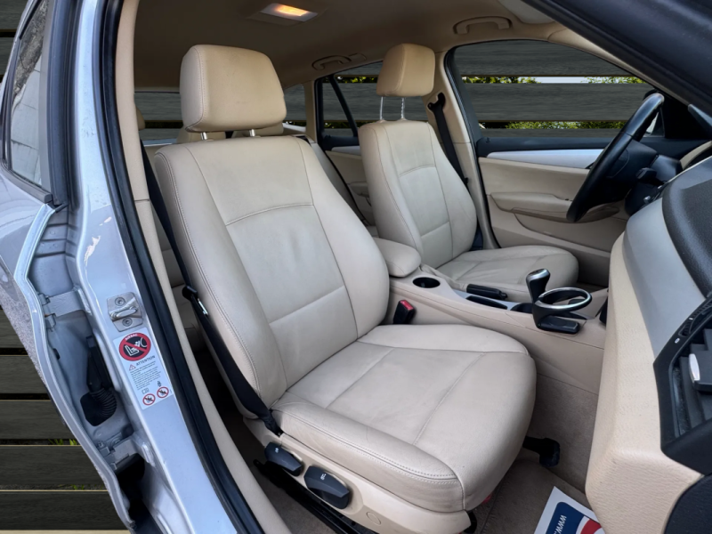 BMW X1 2.0 D SDRIVE18D 143Ch PACK LUXE 1ER MAIN GARANTIE 6 MOIS