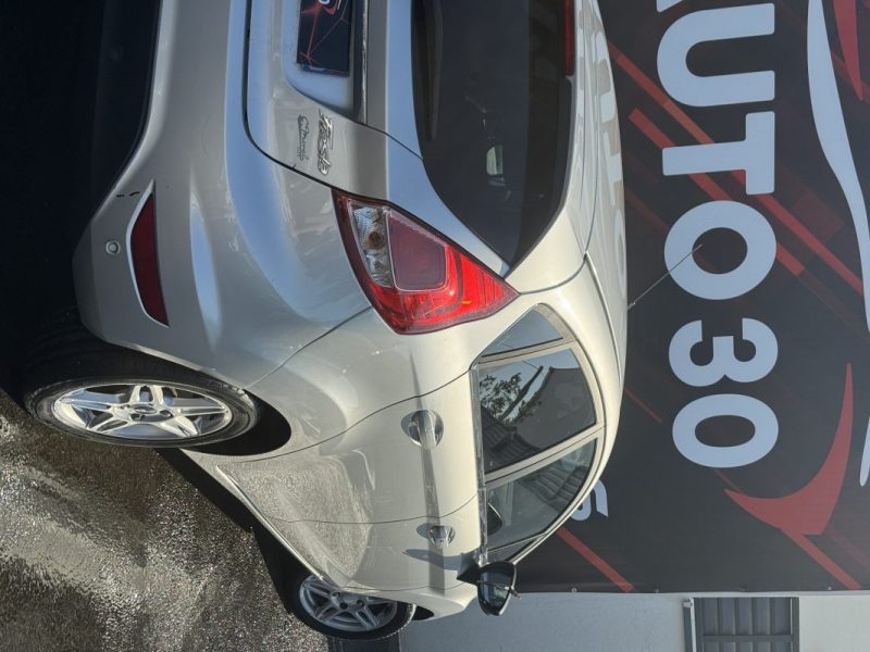 FORD FIESTA 1000 100 ECOBOOST TREND POWERSHIFT 2014