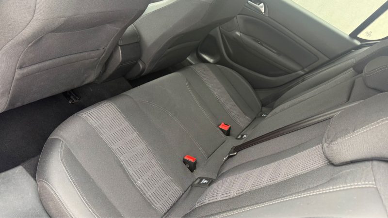 PEUGEOT 308 II 1.2 E-THP  130 Cv  ALLURE EAT6