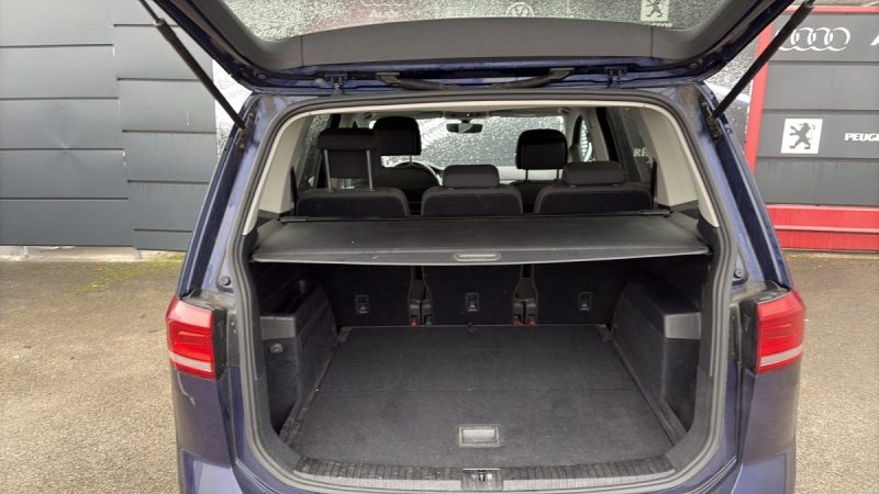 VOLKSWAGEN TOURAN 2.0 TDI 150 LOUNGE BUSINESS DSG 2021