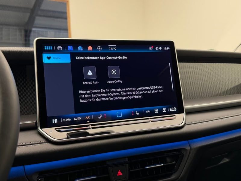 VOLKSWAGEN TAYRON 1.5 EHYBRID DSG LIFE DESIGN ACC ATTELAGE 2025