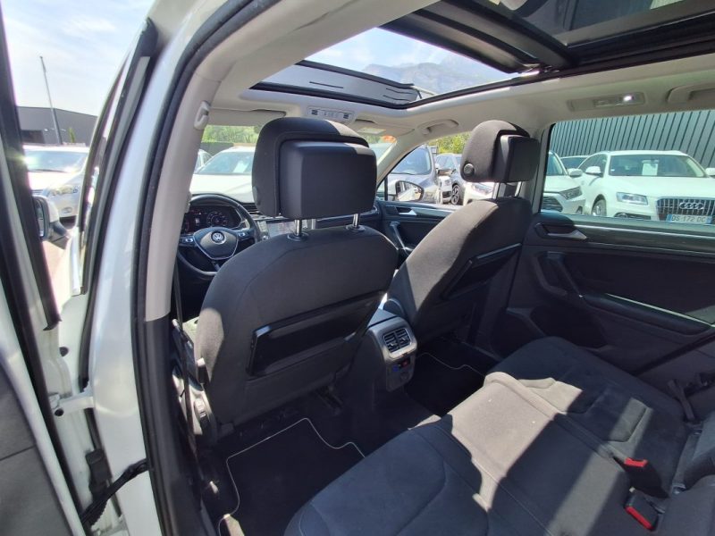 VOLKSWAGEN TIGUAN  2.0 TDI 150 CV CARAT 4MOTION 4X4 TOIT PANORAMIQUE ENTRETIEN COMPLET
