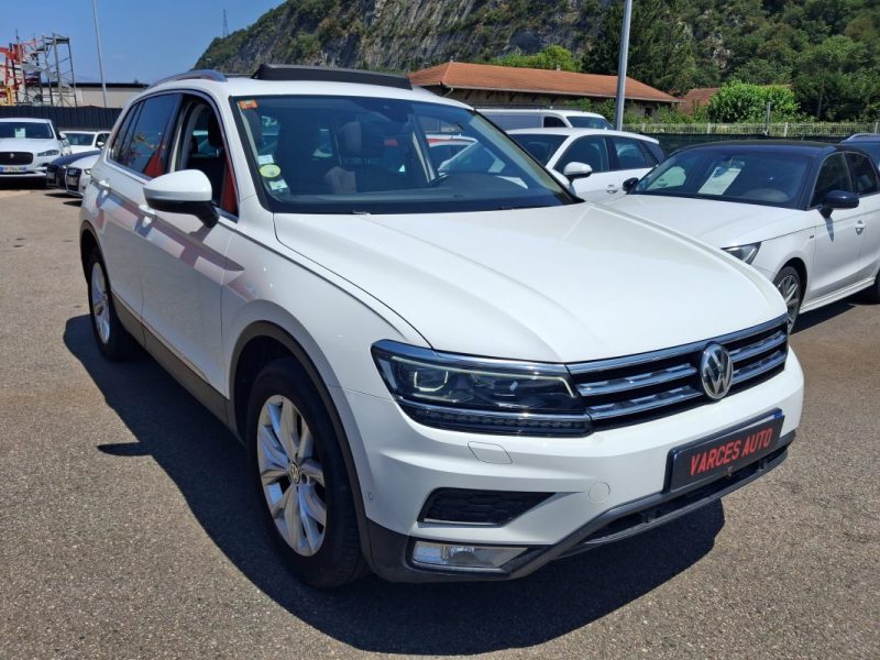 VOLKSWAGEN TIGUAN  2.0 TDI 150 CV CARAT 4MOTION 4X4 TOIT PANORAMIQUE ENTRETIEN COMPLET