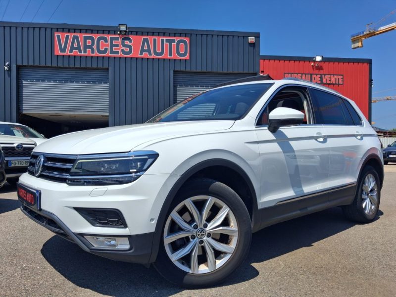 VOLKSWAGEN TIGUAN  2.0 TDI 150 CV CARAT 4MOTION 4X4 TOIT PANORAMIQUE ENTRETIEN COMPLET