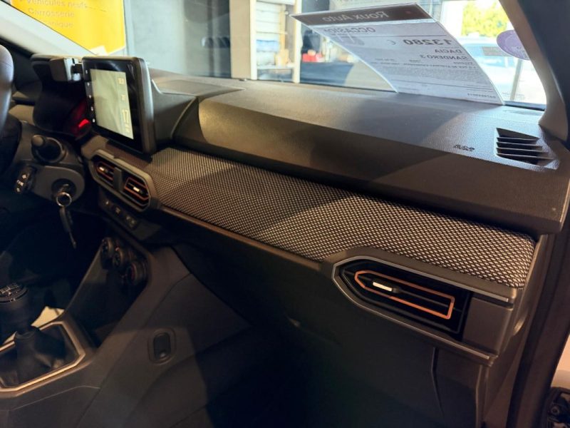 DACIA SANDERO 3 1.0 TCE 90 STEPWAY EXPRESSION / 1ERE MAIN / SUIVI RENAULT COMPLET 